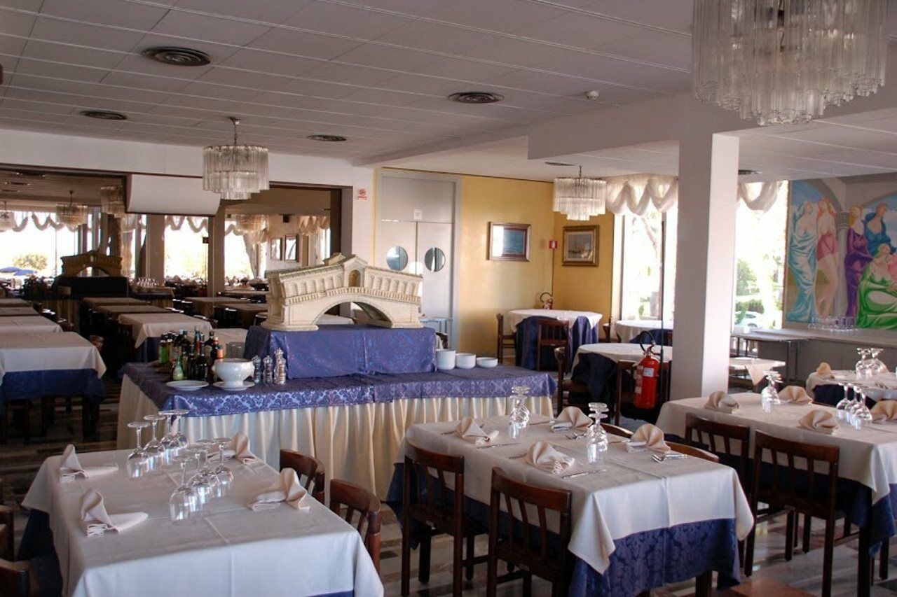 Fantinello Hotel Caorle Luaran gambar